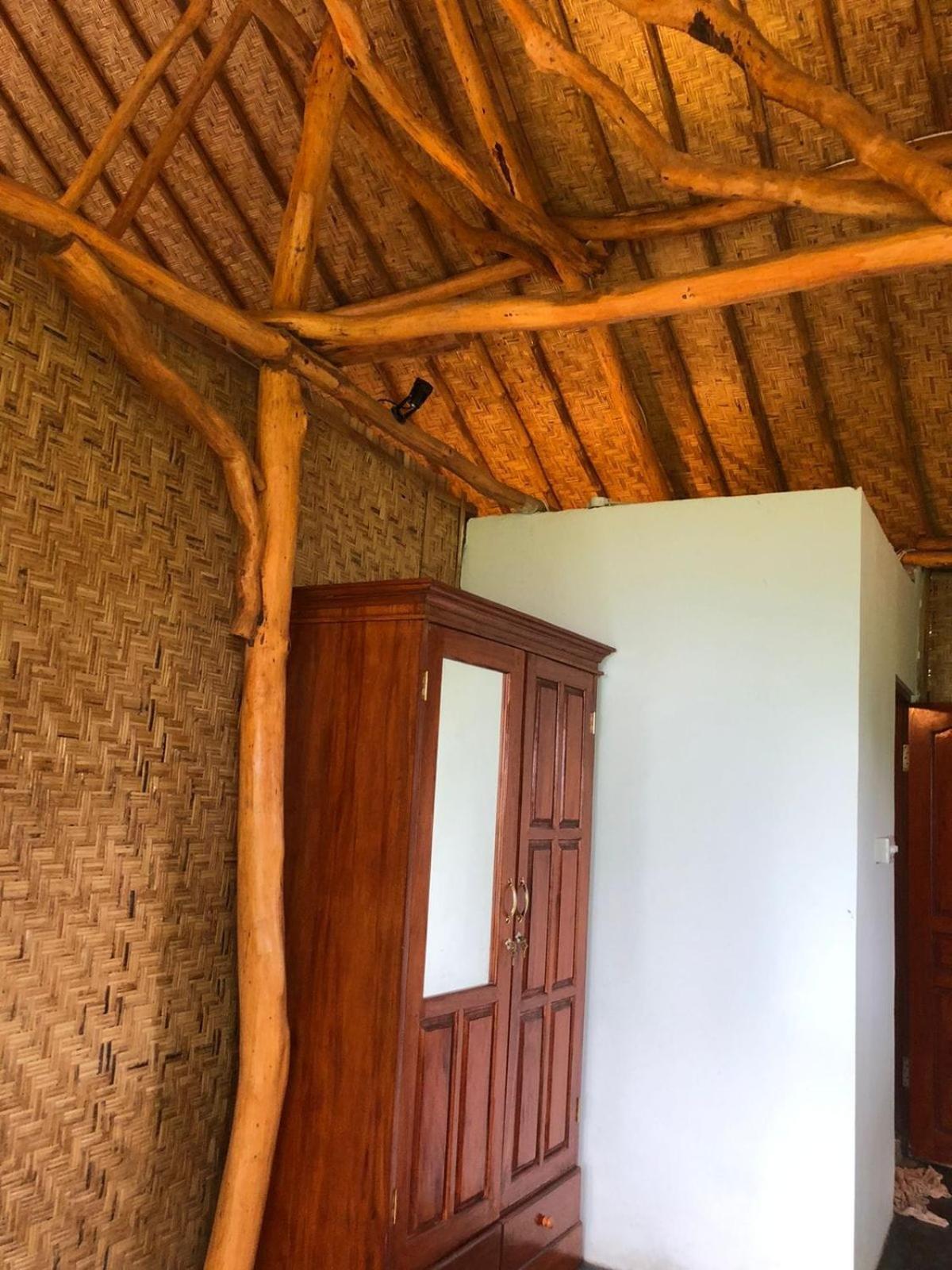 Hotel Yoga Bale House Karangasem Esterno foto