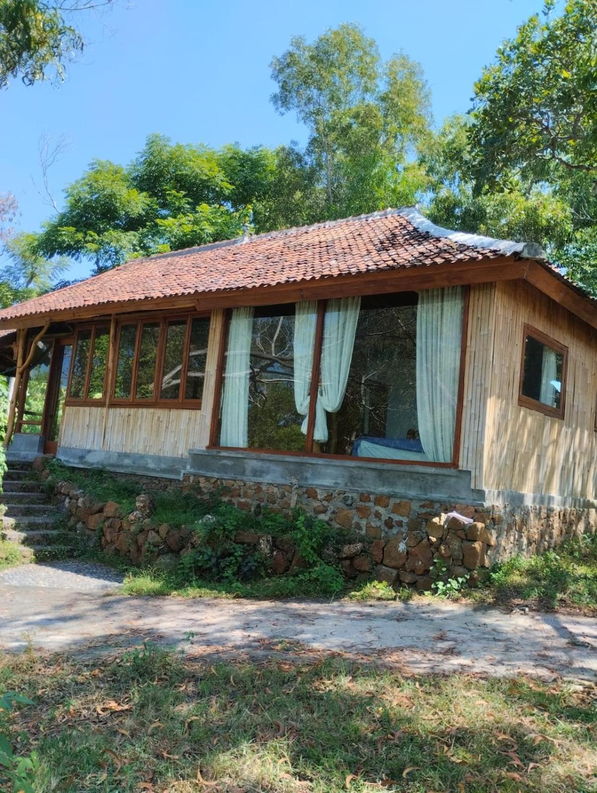 Hotel Yoga Bale House Karangasem Esterno foto